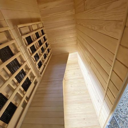 ריימס Le Clovis Suites Spa Sauna מראה חיצוני תמונה
